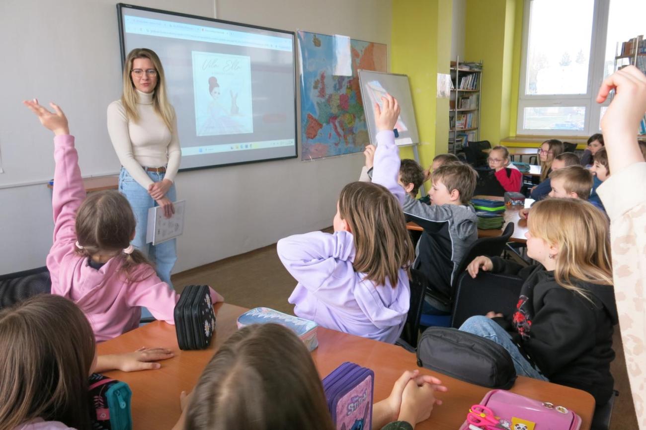 Beseda se spisovatelkou a ilustrátorkou Nelou Gálikovou 