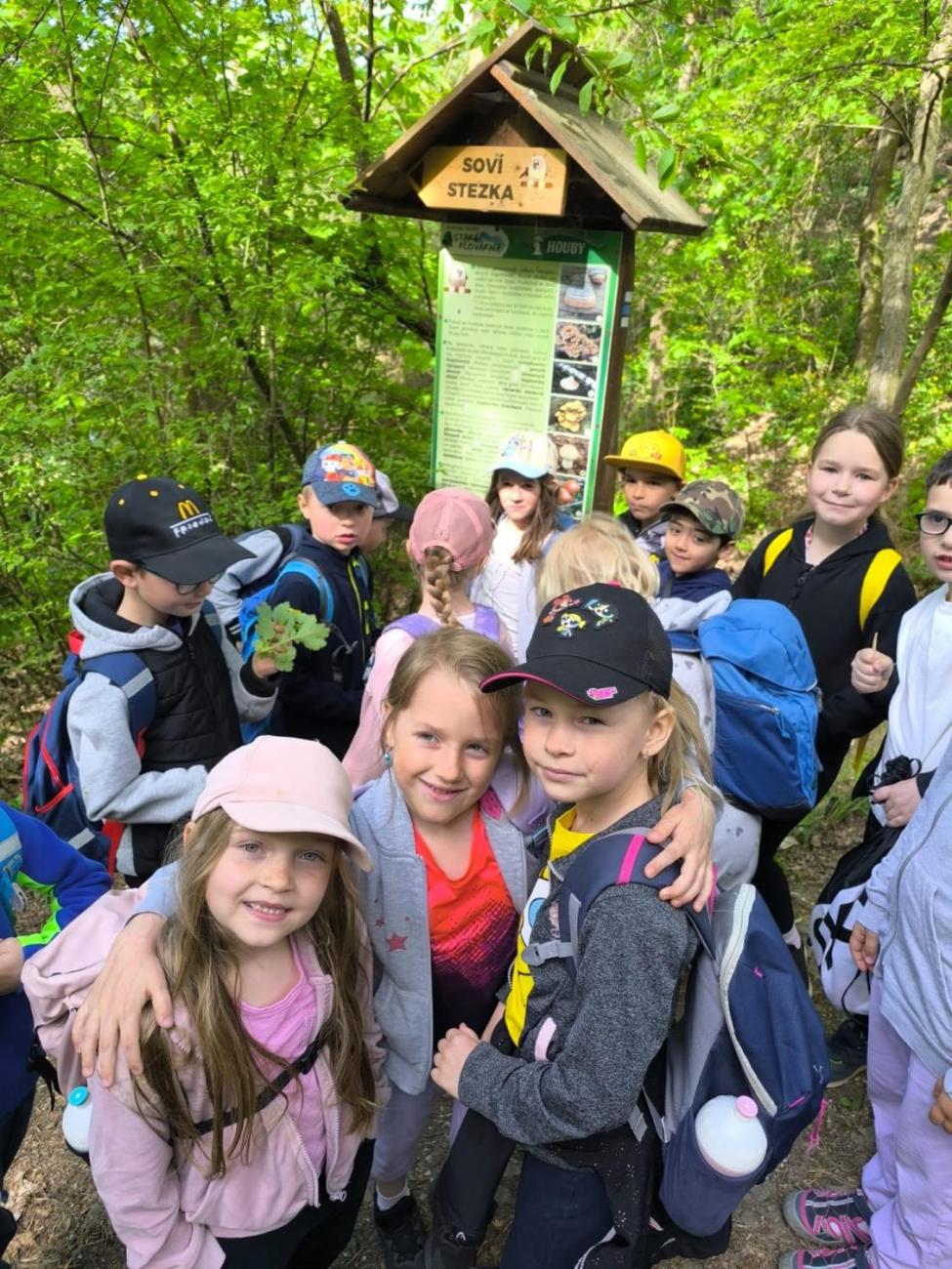 Jarní turistický den - Stará plovárna  1.A