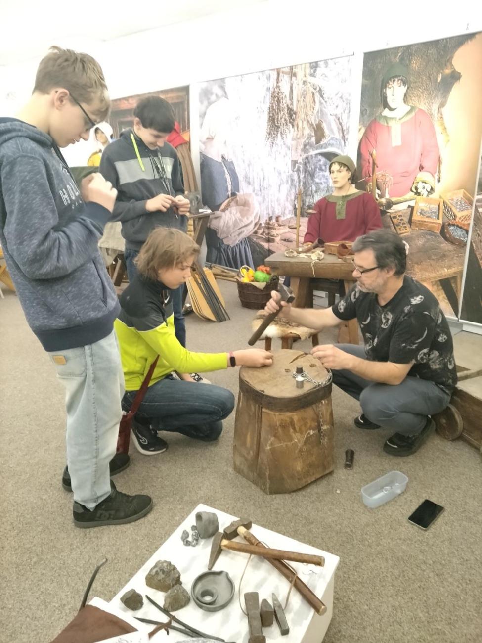 Muzeum Vysočiny - Kam horník nemůže, nastrčí permoníka
