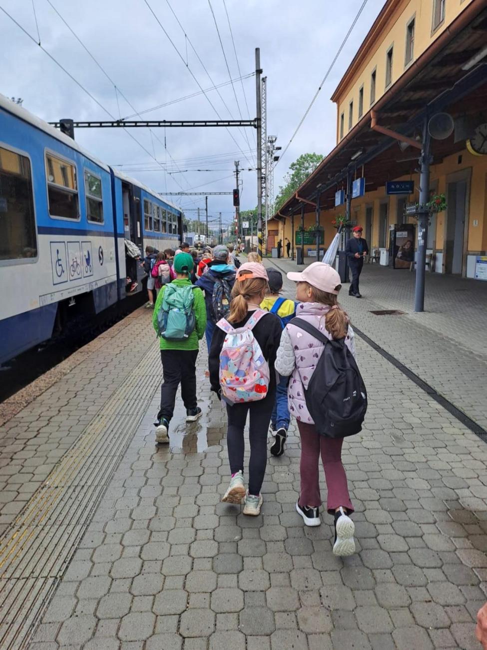 2. C – Různou dopravou celou Jihlavou