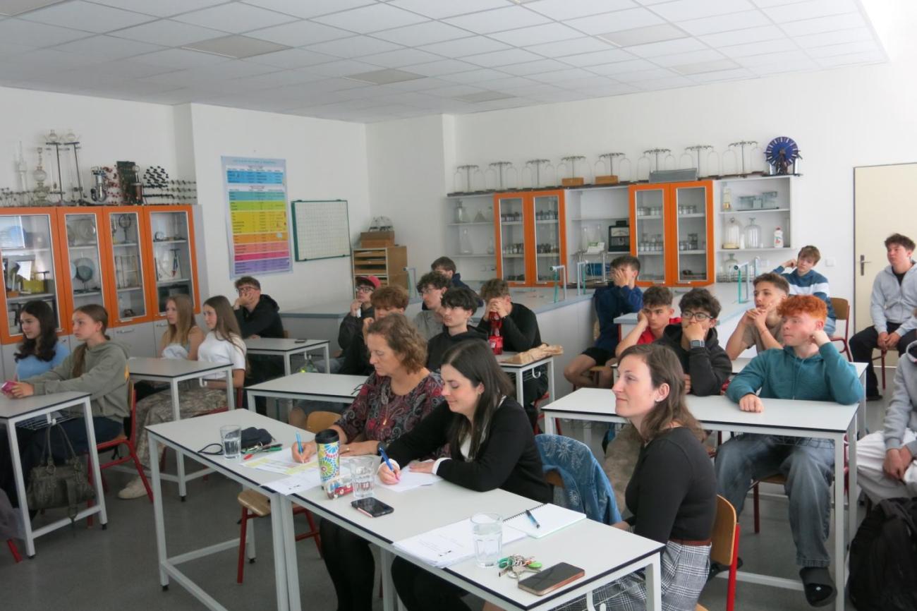 Deváťáci představili své seminární práce