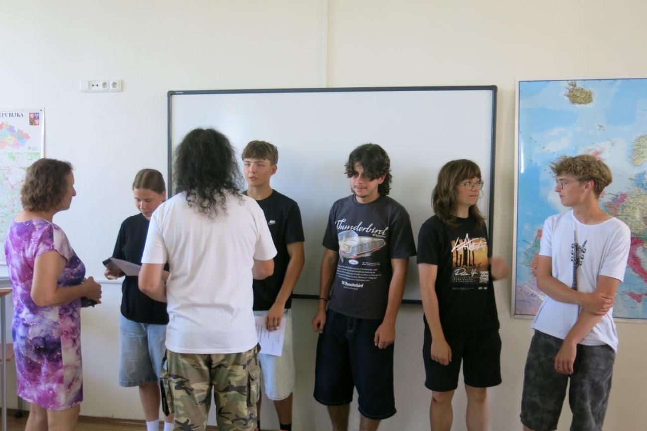 Deváťáci představili své seminární práce