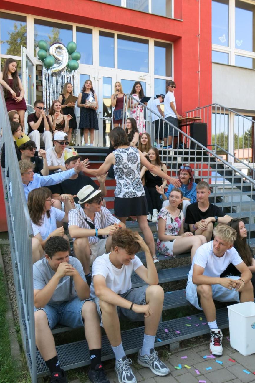 Rozloučení se školním rokem a s našimi deváťáky