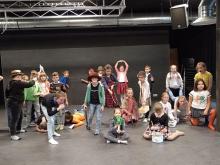 Horácké divadlo  3.B