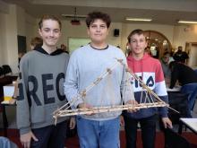 Stavíme mosty ze špejlí